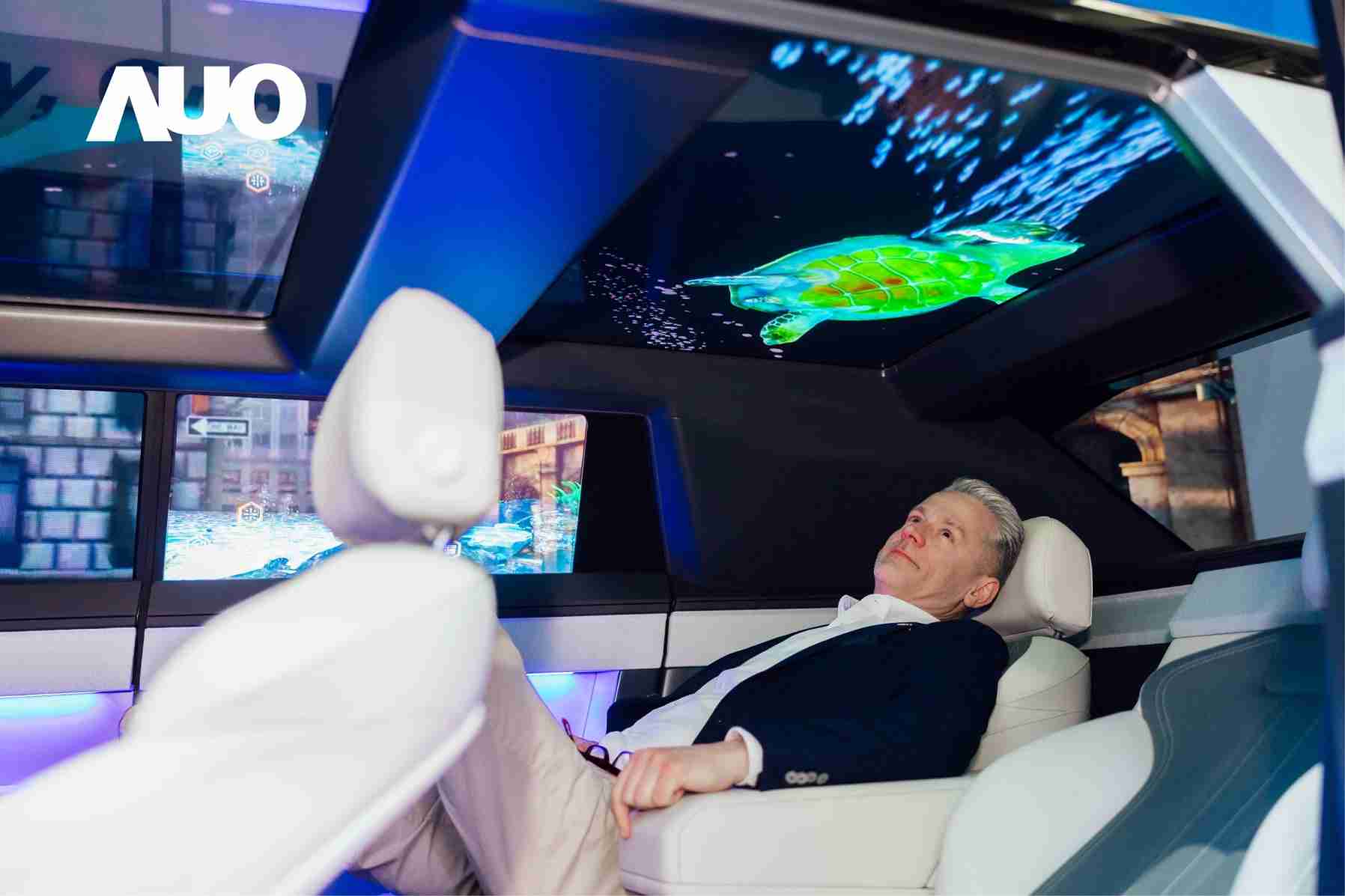 万利Smart Cockpit 2025集Micro LED透明、、大型化、、、可挠优势之大成，，，，携手BHTC打造未来视界的车用Display HMI解决方案